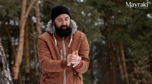 The Benefits of Using Beard Oil During Winter