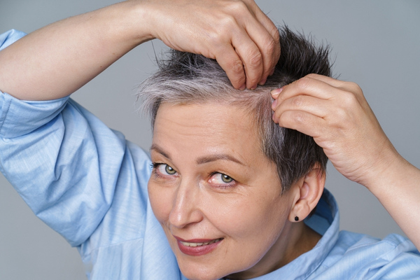 Reversing Gray Hair