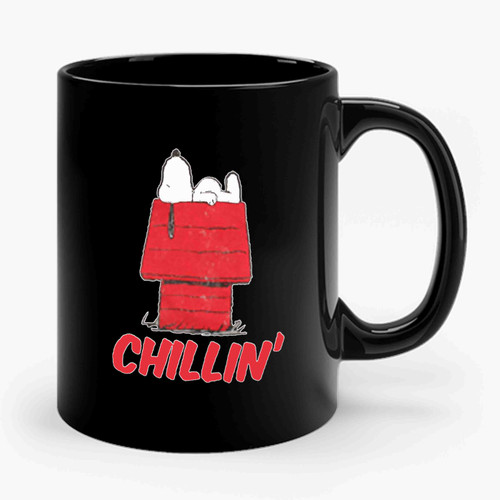 peanuts snoopy chillin funny christmas Ceramic Mug