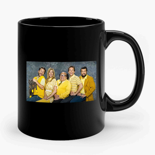 Always Sunny In Philadelphia Crew Group Photo Ceramic Mug