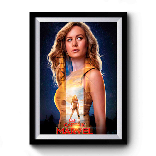 Captain Marvel Beautiful Girl Premium Poster