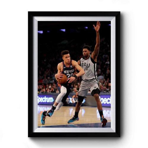 Knicks Snap Home Losing Skid Premium Poster