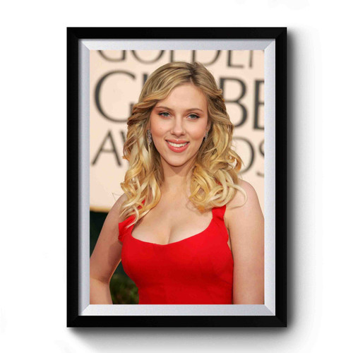 Scarlett And The Red Dress Premium Poster
