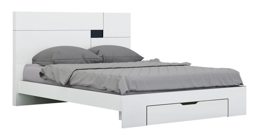 Four Piece White Solid Wood Bedroom Set With Mirror N270-343991