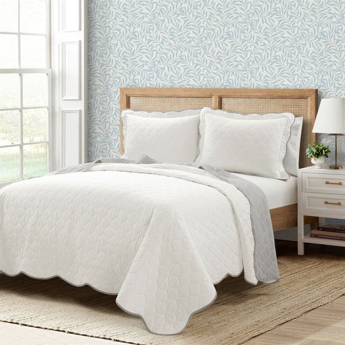 Full/Queen White Grey Scalloped Edge Reversible Thin Light Quilt Set Q280-WHGRA033692