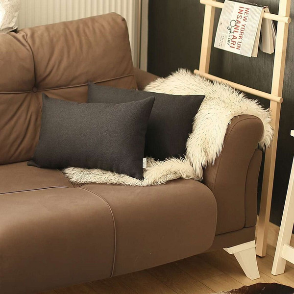 Set Of 2 Black Solid Lumbar Pillow Covers N270-392711 Set Of 2 Black Solid Lumbar Pillow Covers N270-392711