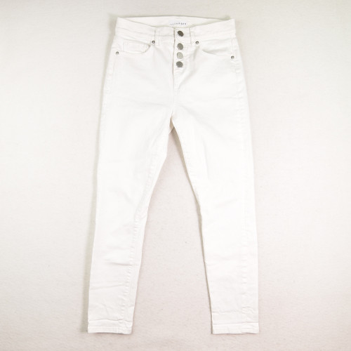These high waist skinny crop white denim jeans by Made and Loved Loft are a size 0.