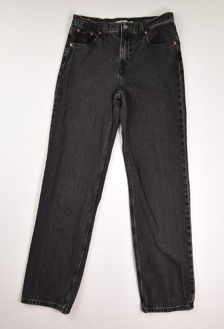 This is a pair of black low pro straight denim jeans by Levi's, size 26.