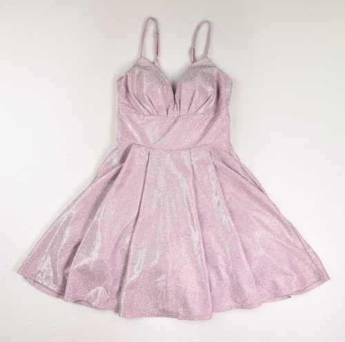 This is a gorgeous lavender sparkly short dress by B. Darlin, Size 3/4.