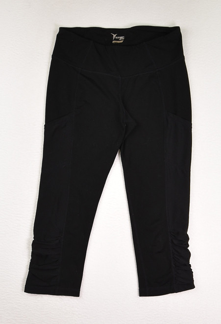 This is a pair of black Old Navy activewear pants, size M.