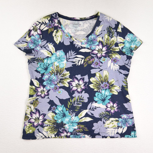 This blue floral Classic Tee by Croft & Barrow is a Size L.