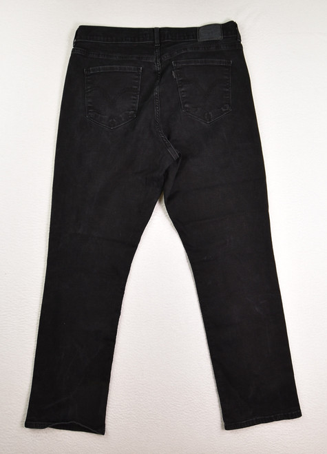 Women's Black Classic Straight Levi Jeans, Size 14