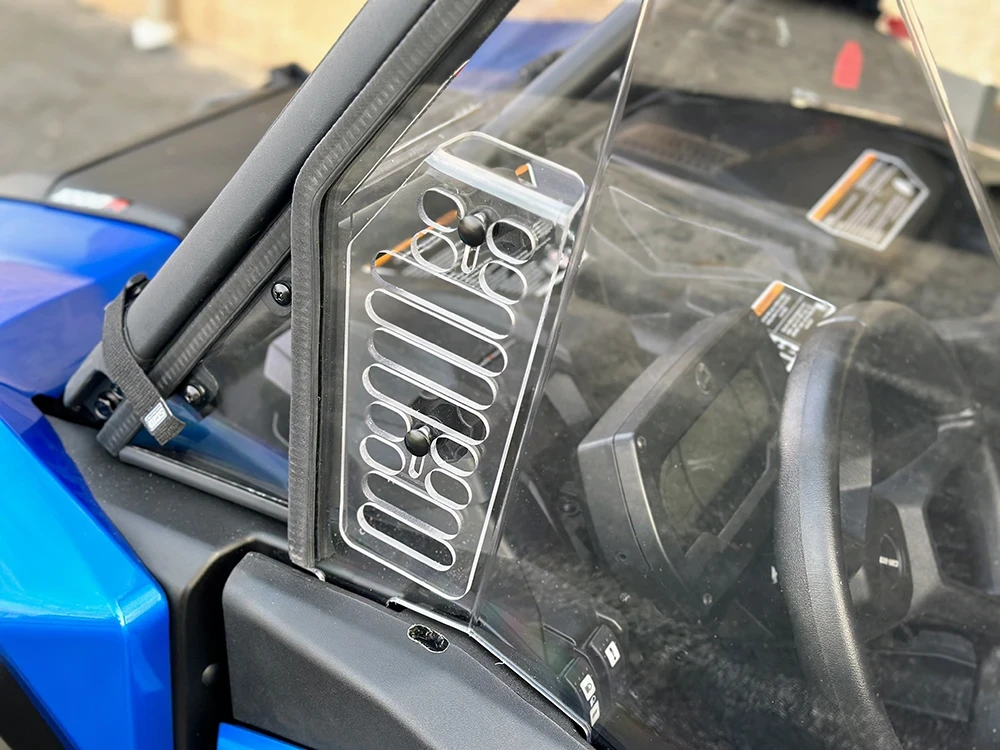 SCM door kit for Can-Am Maverick Sport 2-seat: close-up of the door vent panel with slots