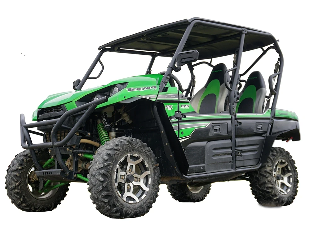 Spike fender flares for Kawasaki Teryx4 4-seat: fender flares on a green Kawasaki Teryx4, white background