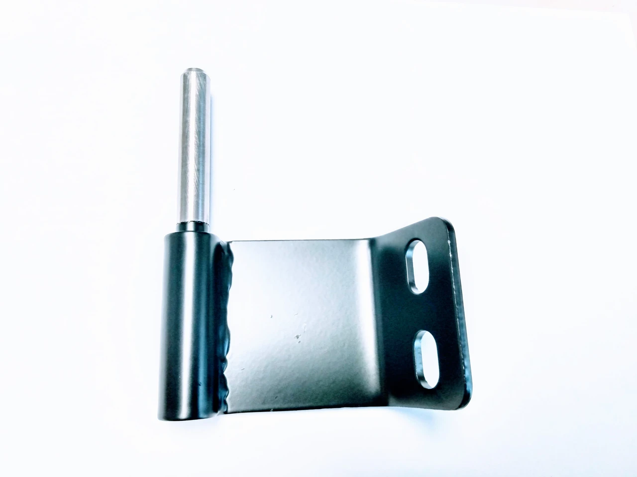 Spike replacement part for Spike 58-9200 Ranger XP 900 door kit: frame hinge bracket with steel pin on white background