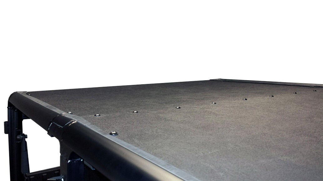 Spike roof for Polaris Ranger mid-size Crew with Pro-Fit cage: close-up of the hard roof top surface and edge