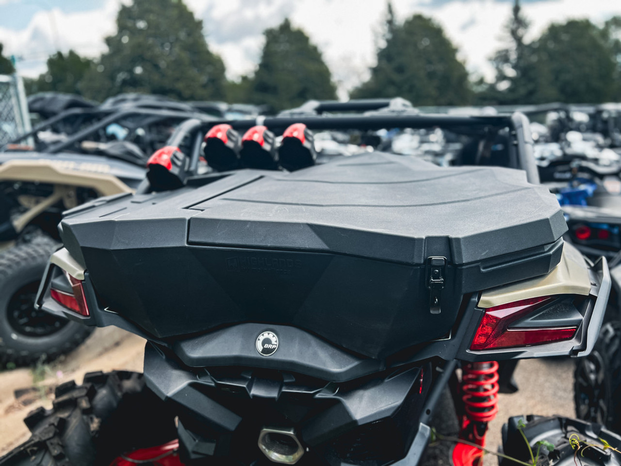 Highlands CanAm Maverick X3 UTV Cargo Box installed closed