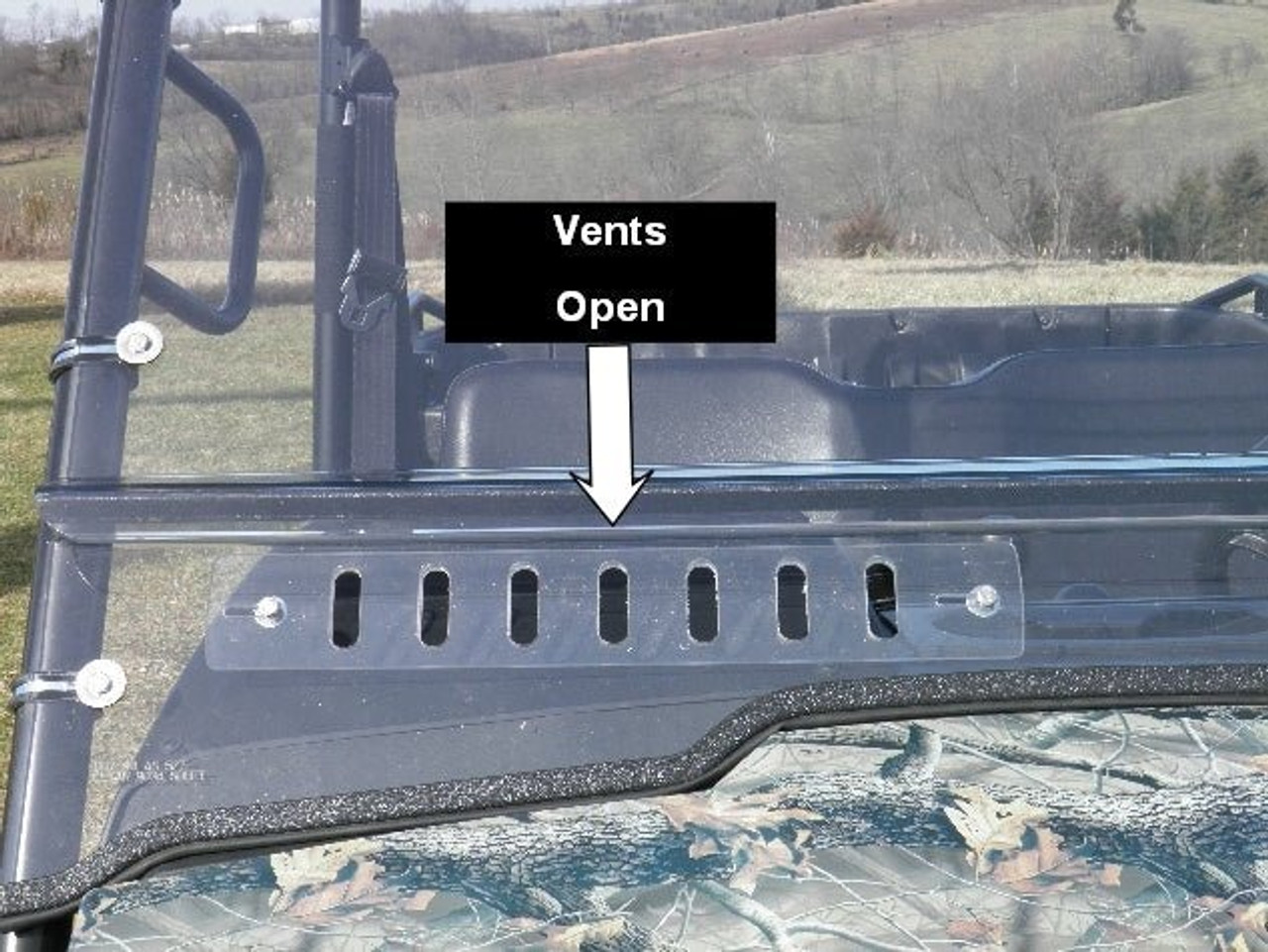 HiSun Sector 750 Crew - 2 Pc Windshield vents open