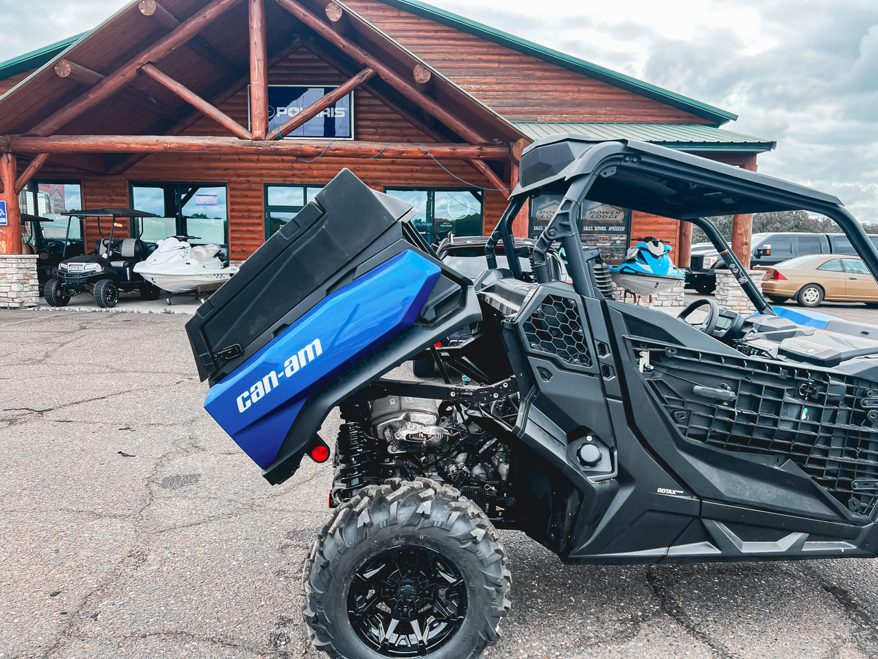 HIGHLANDS Cargo Bed Cover for 2021-2026 Can-Am Commander