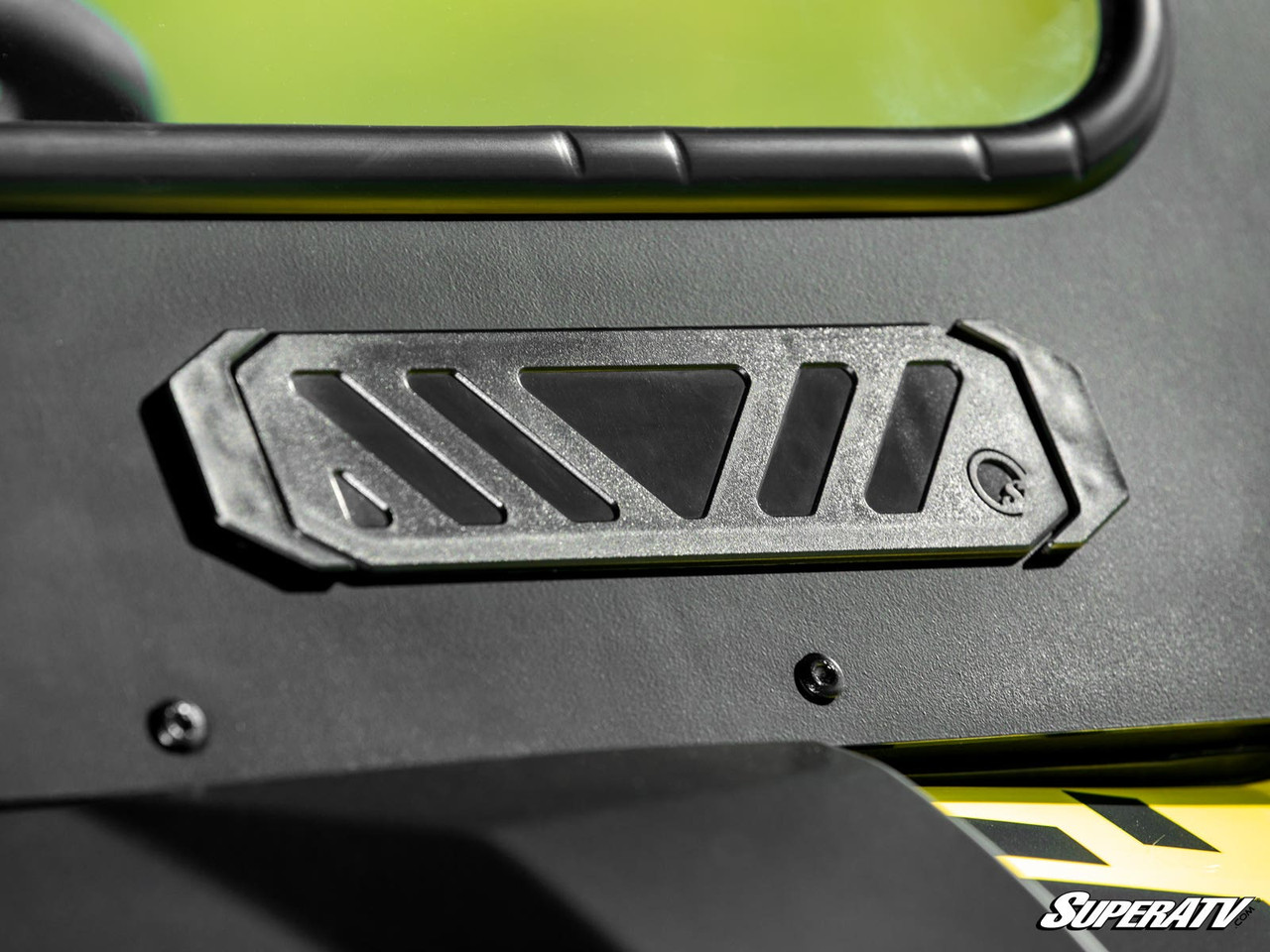 Can-Am Defender HD7 Glass Windshield