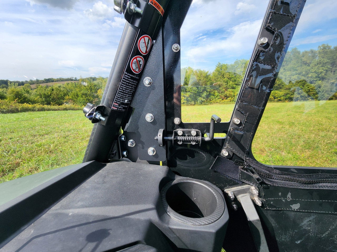 CFMoto UForce 600 - 3/8" ABS Hard Doors