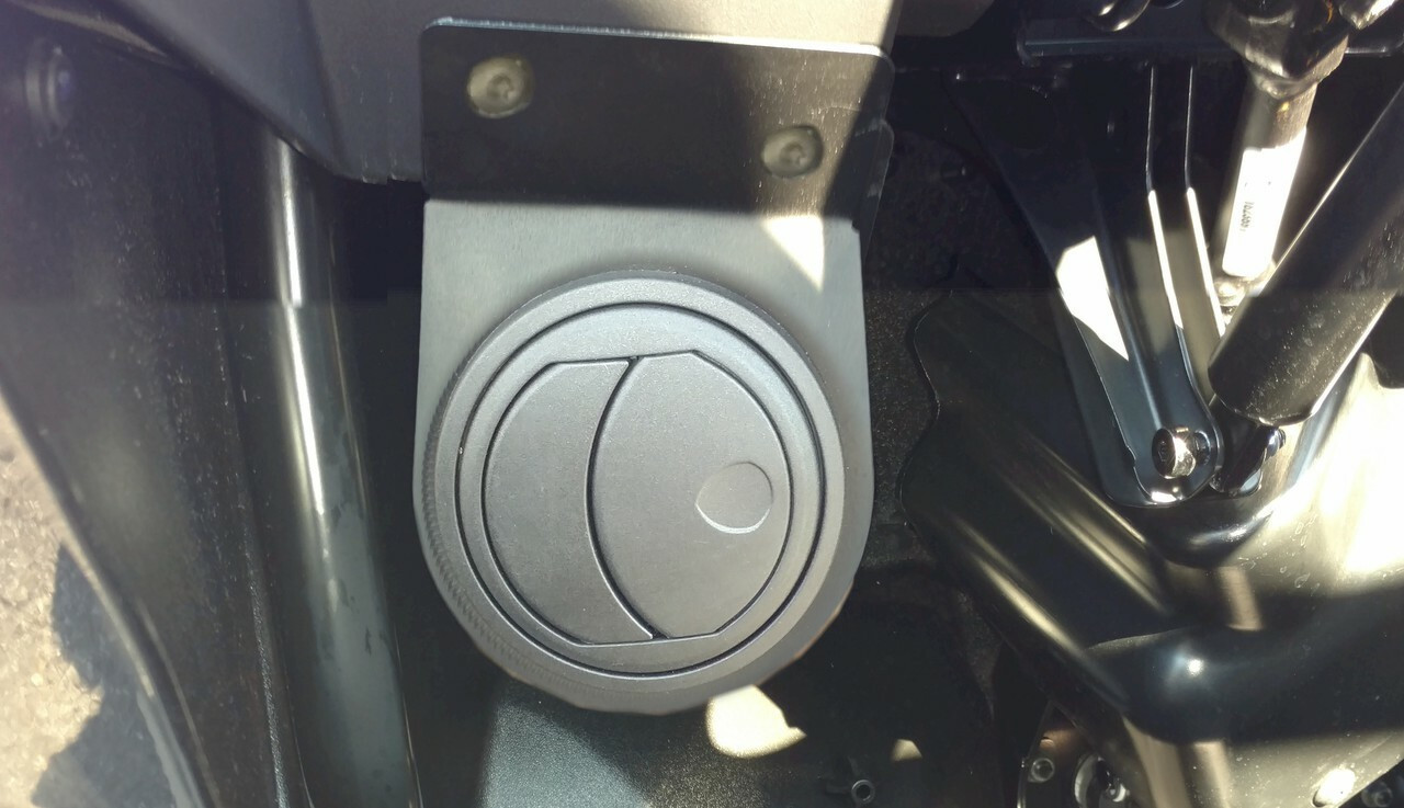 polaris rzr 900 900-4 under dash ice crusher heater passenger side lower vent