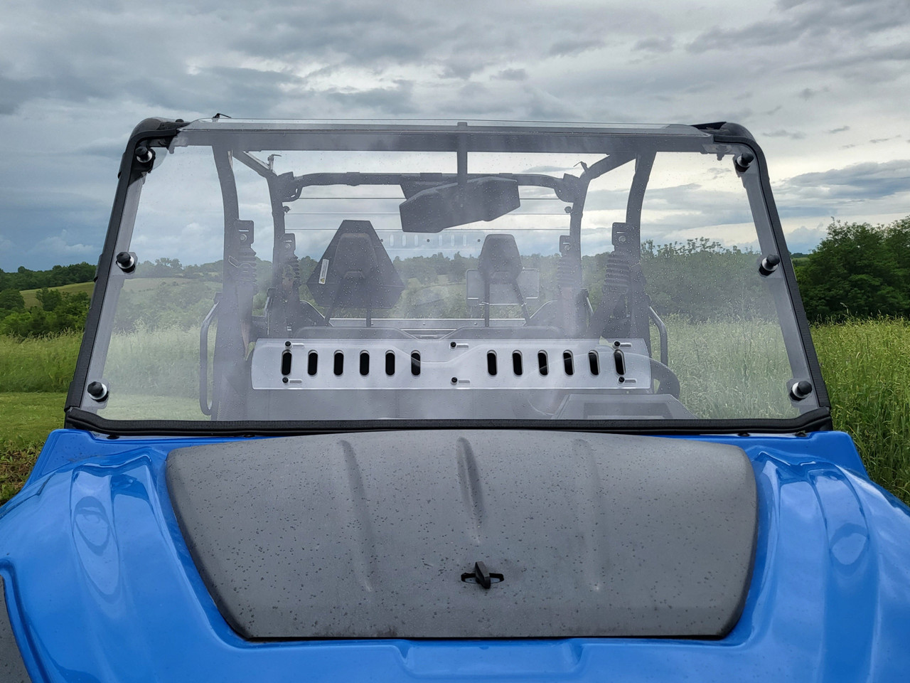 3 Star New Holland 850 Crew - 1-Piece Scratch-Resistant Windshield