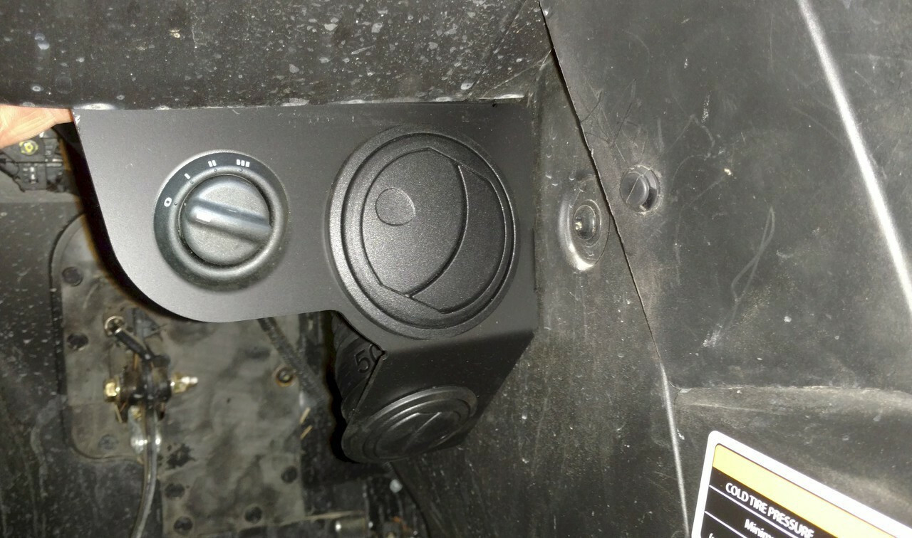 can-am maverick 800 ice crusher heater lower vents with control knob