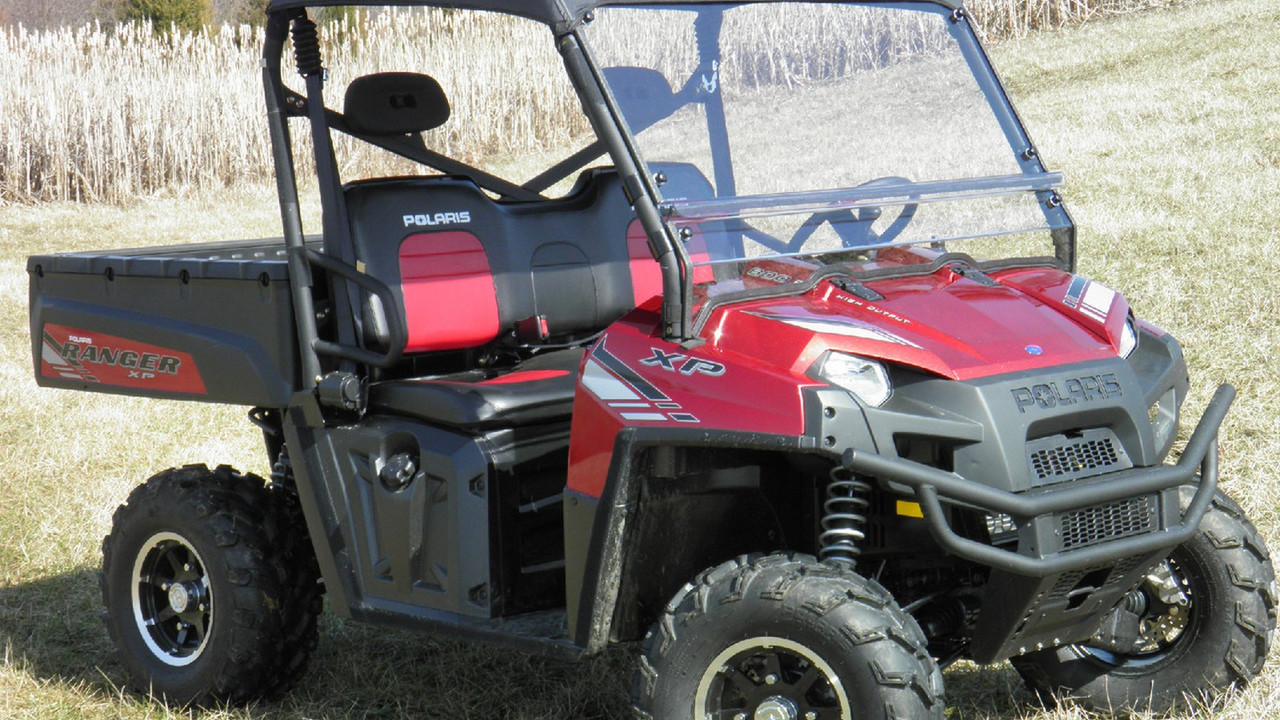 UTV Windshield Guide: Polycarbonate vs. Glass vs. Vinyl