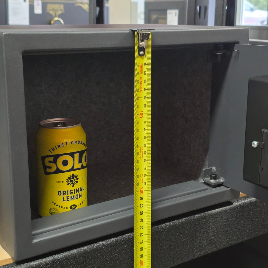 Yale Elite Electronic Safe - Medium (11.8kg)
