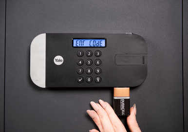 Yale YSEM/400/EG1 Maximum Security Office Safe - Grey (22kg)