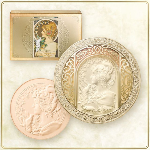 Kanebo Milano Collection Face Up Powder 2025
