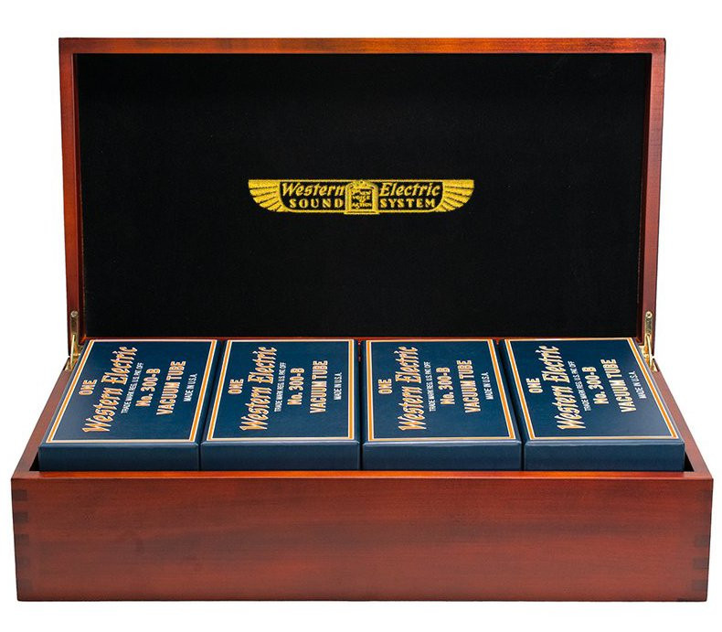 Quad_Box_Opened_-_WEX02608_C_-