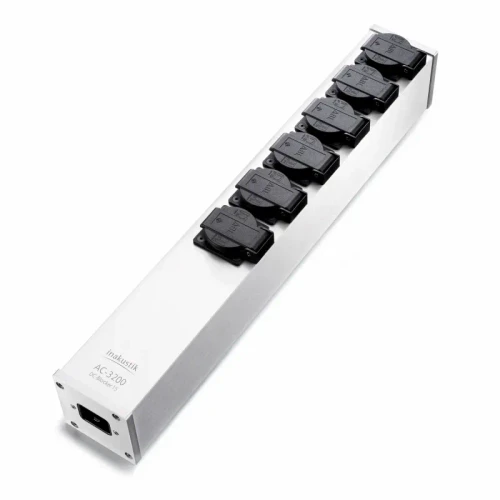 Referenz AC-3200 DC-Blocker | NEMA High-End Power Strip 007632000US
