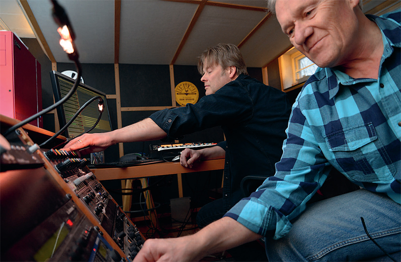 erik-n-janne-studio.jpg