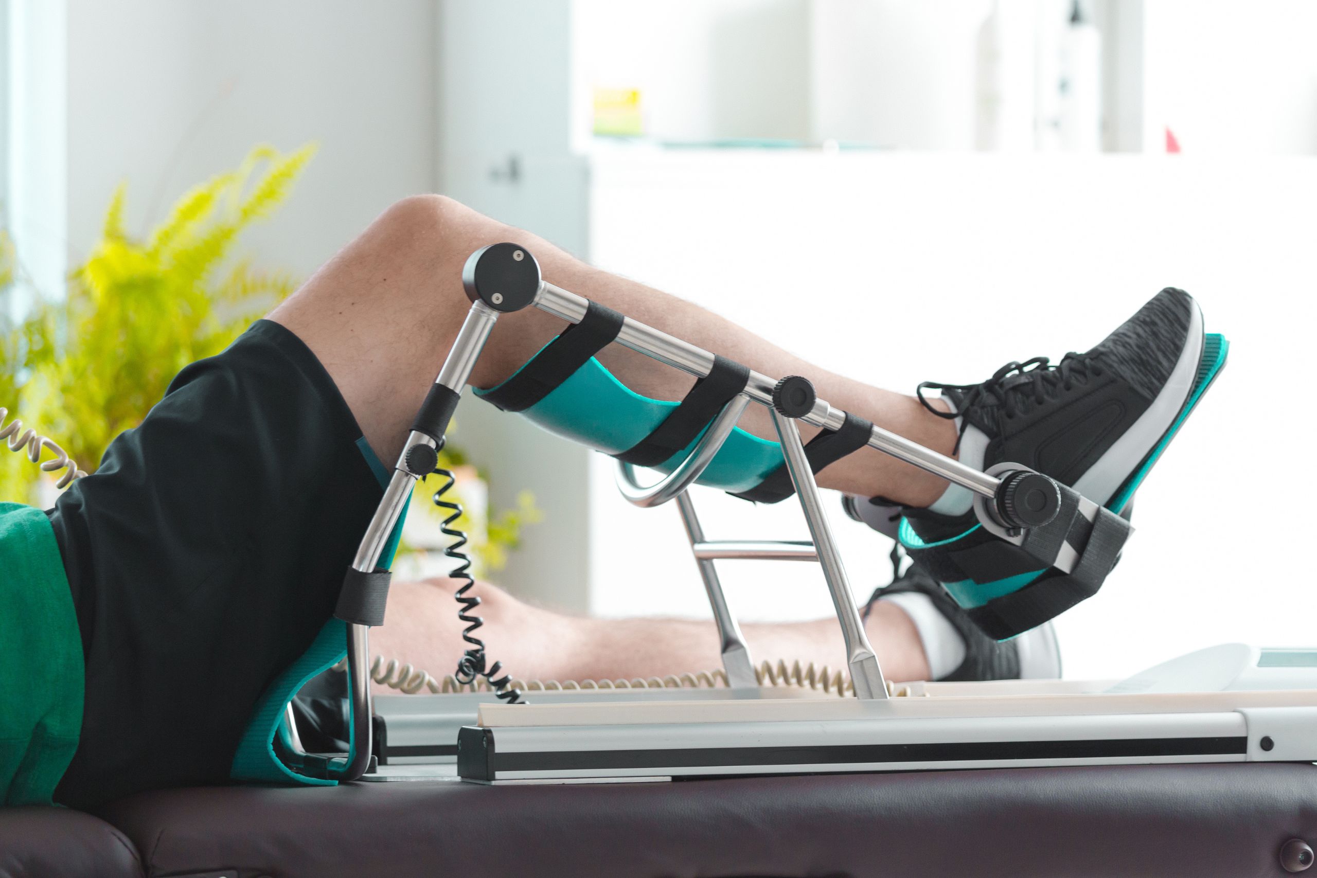 What Is A CPM Machine And How Does It Work? - medcom group