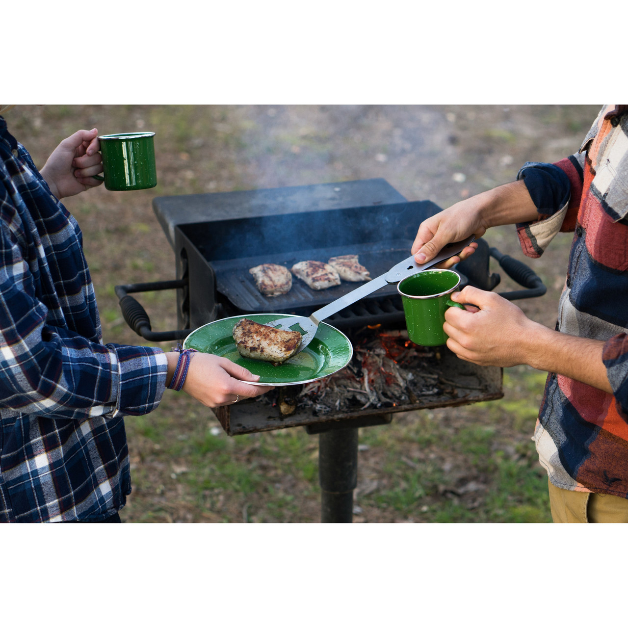 Deluxe 24-Piece Enamel Tableware Set - Green - Stansport