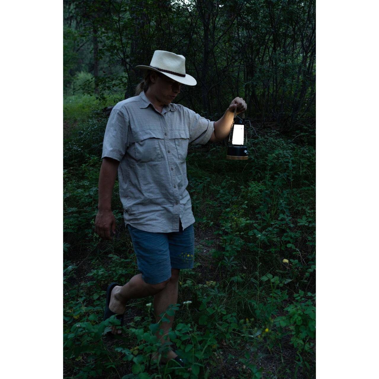 Rechargeable Lantern - 1000 Lumen - Stansport