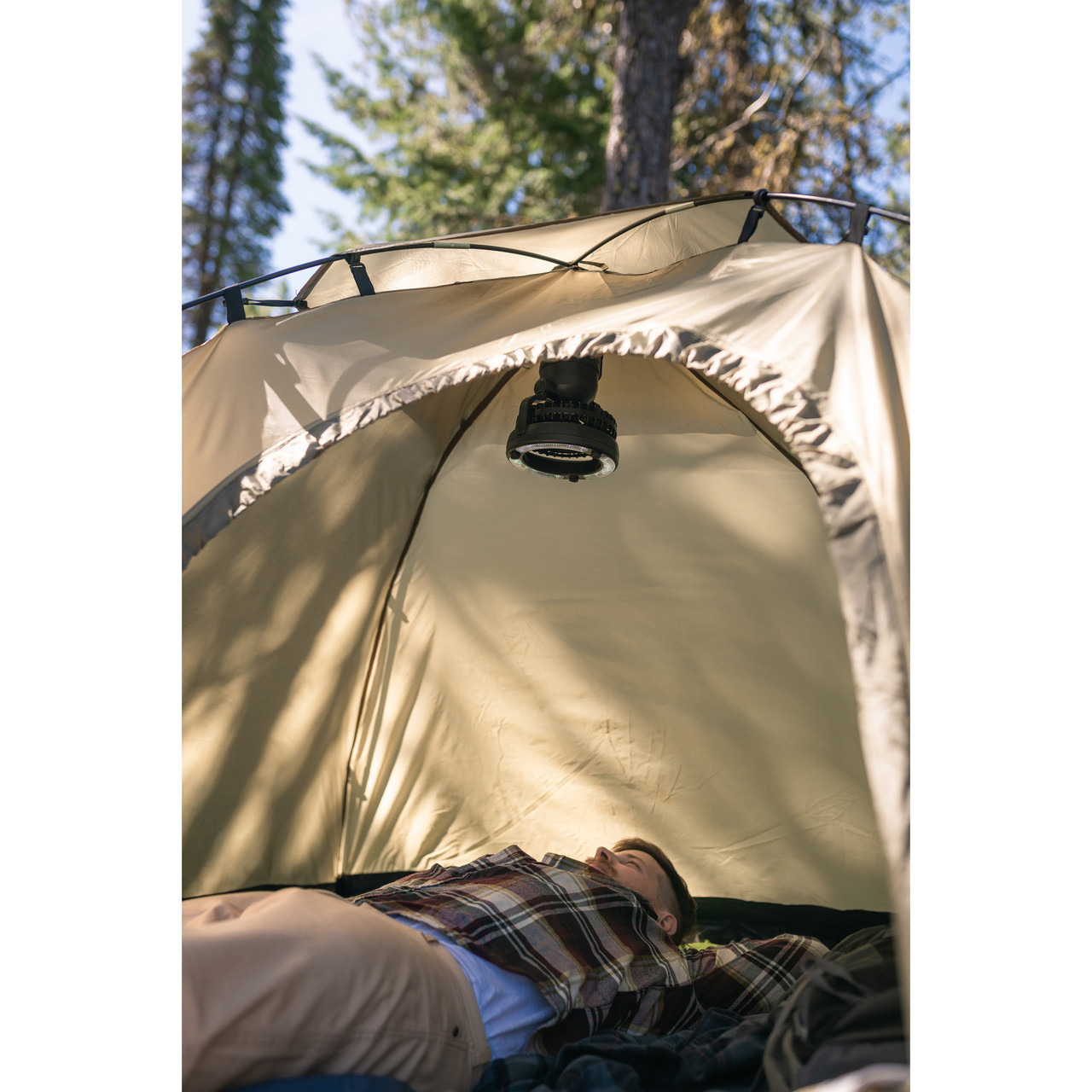 18 LED Camping Lantern with Fan - Stansport