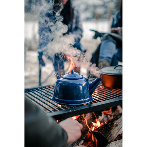 Enamel Tea Kettle 2.6 QT Stansport