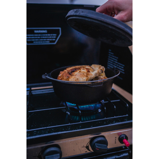 Dutch Oven Stansport Cast Iron Griddle STANSPORT PRE-SEASONED CAST