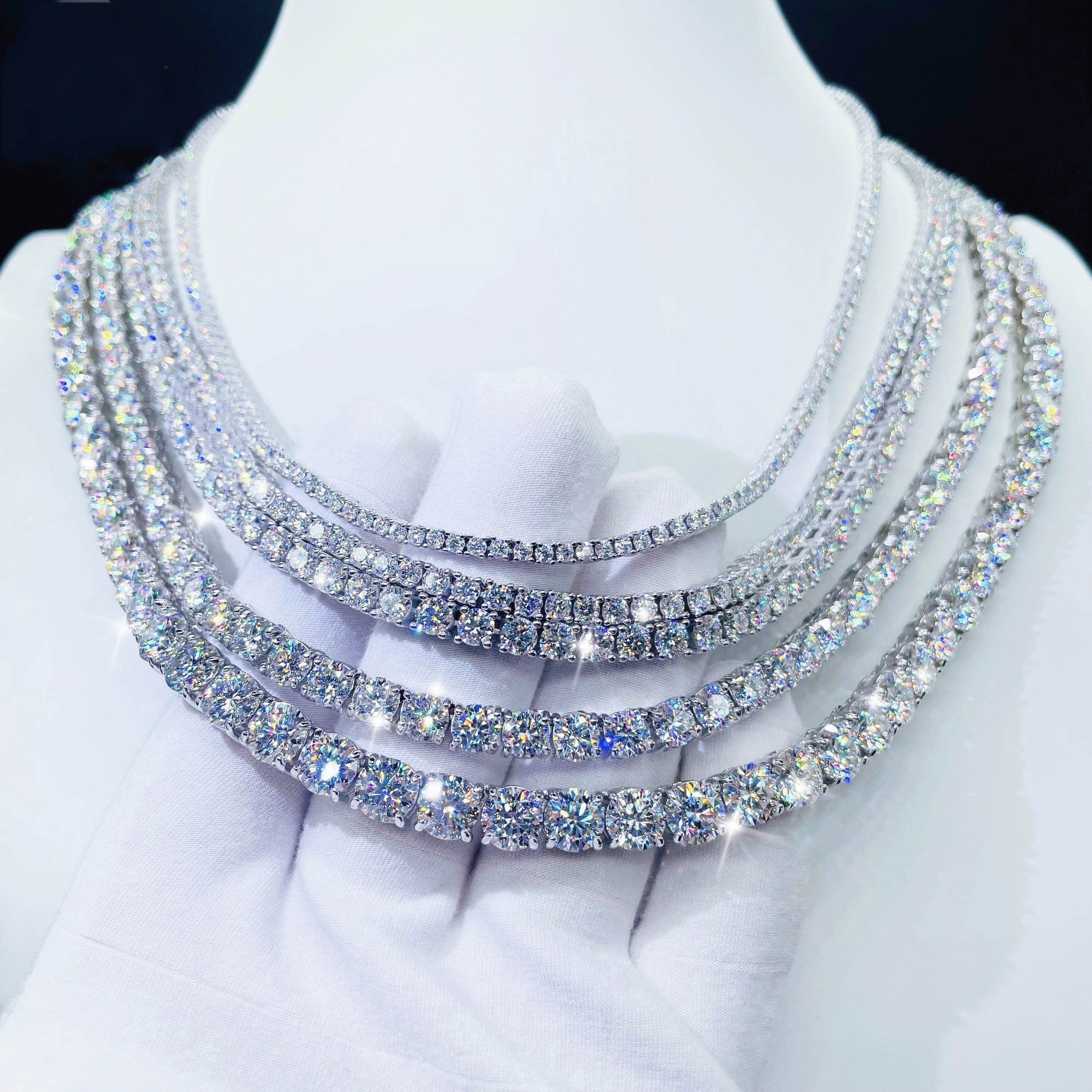 Moissanite tennis chain