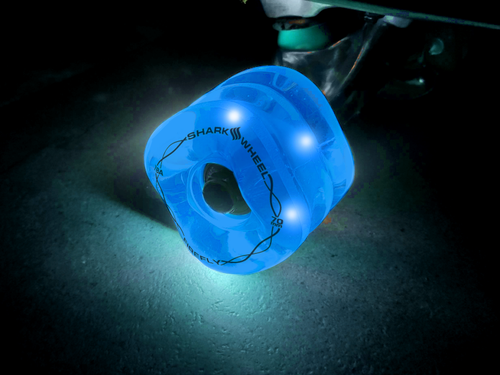 Shark Wheel 70mm, 78a Firefly - Transparent Blue with Blue Lights 2