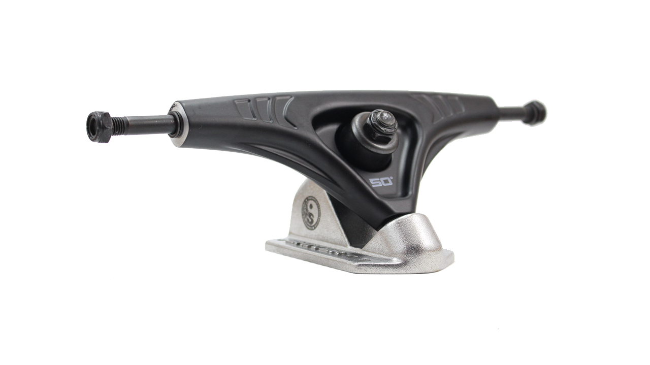 Shiver Trucks Pro Series Black/Silver 180mm