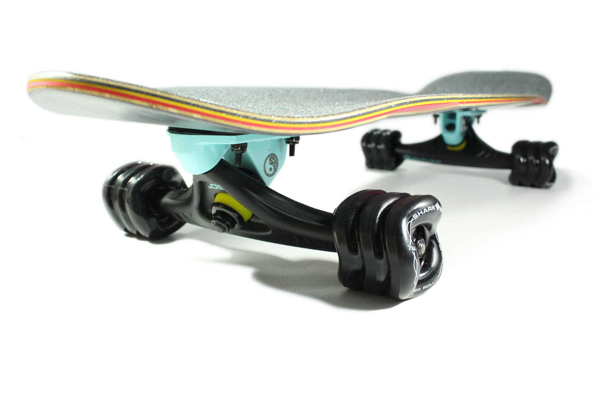 Sunset Cruiser Skateboard - Shark Wheel