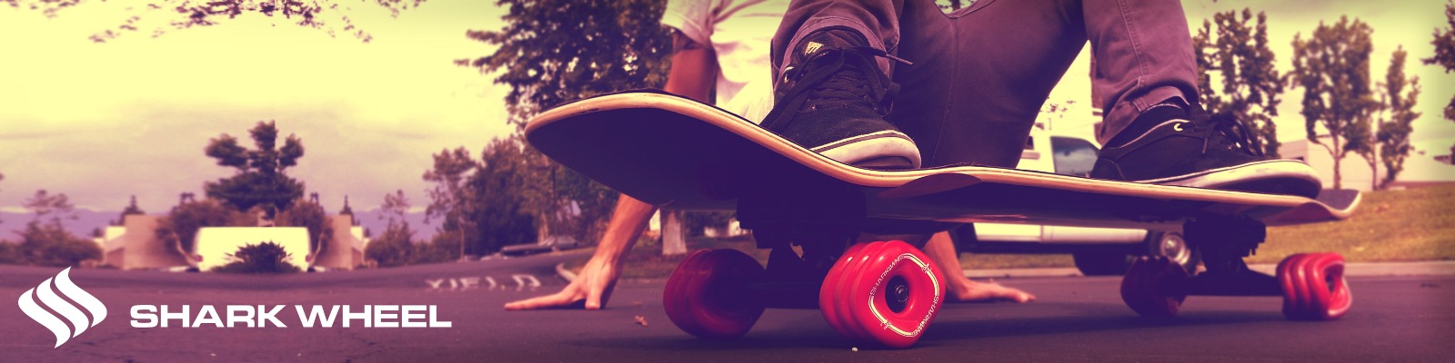 Shark Wheel 22.5” Plastic Cruiser Skateboard, Complete with