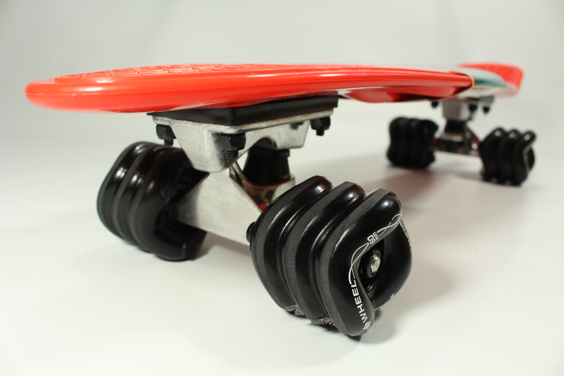 SHARK WHEEL 60mm シャークウィール アウトレット品 　レッド CALIFORNIA ROLL 60mm skateboard wheel