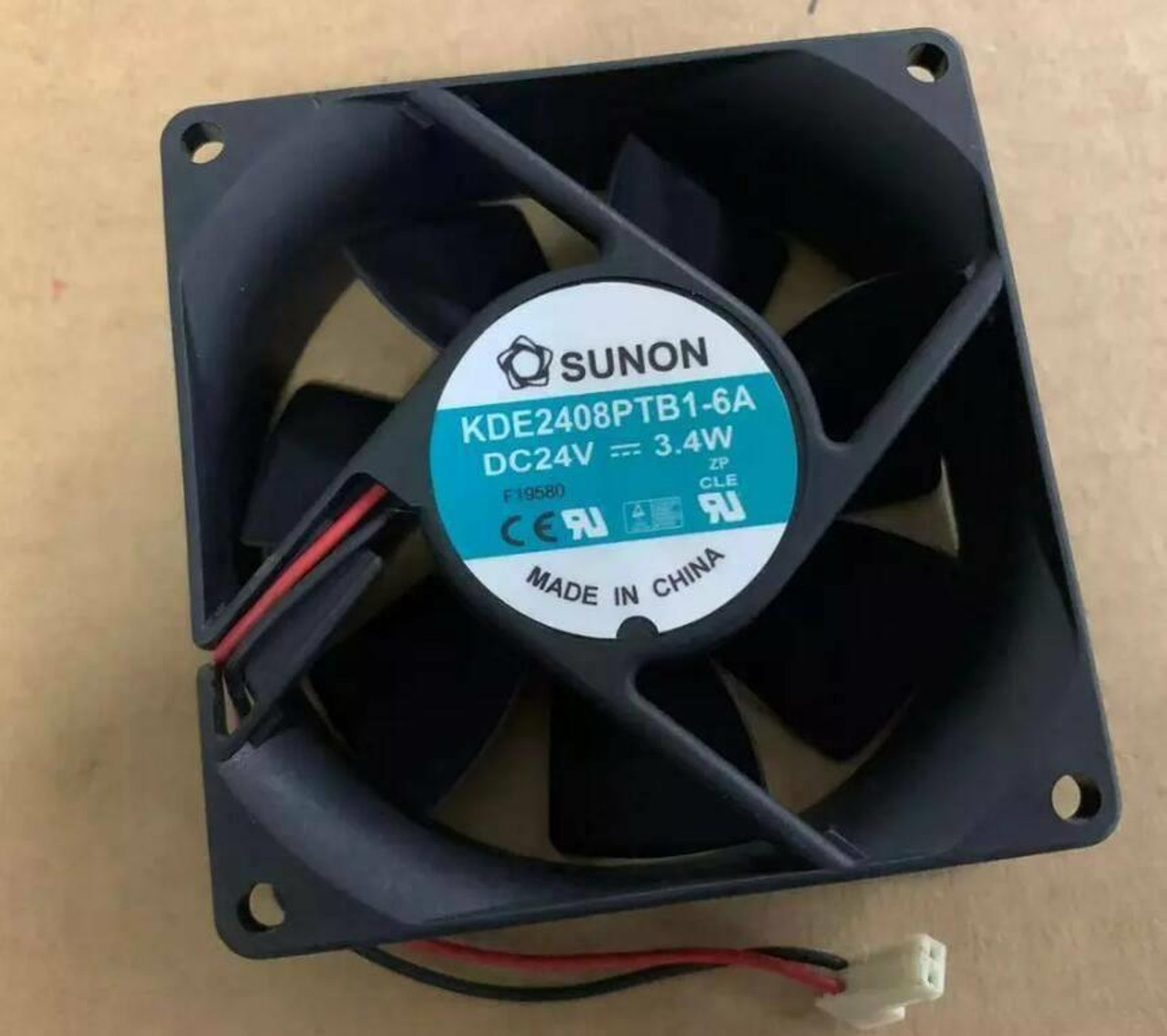 KDE2408PTB1-6A Sunon Square Fan DC 24V 3.4-Watts 80x80x25mm
