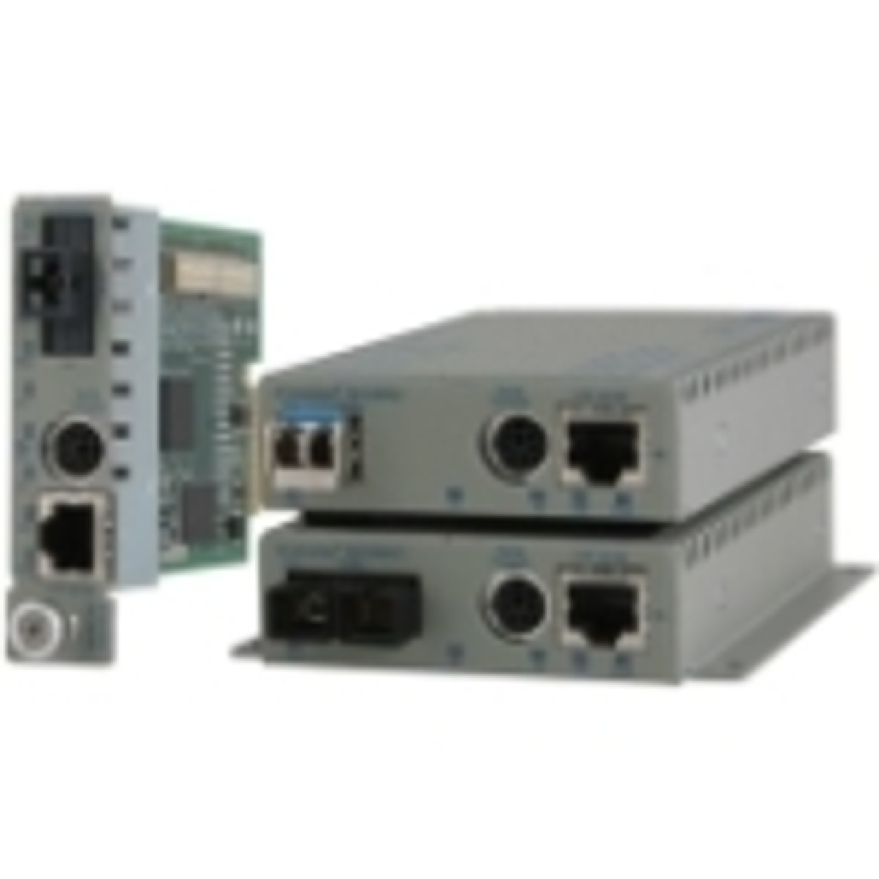 8903N-2-Z Omnitron Systems Transceiver/Media Converter 1 x Network (RJ-45) 1 x SC Ports 100Base-FX, 10/100Base-TX Internal