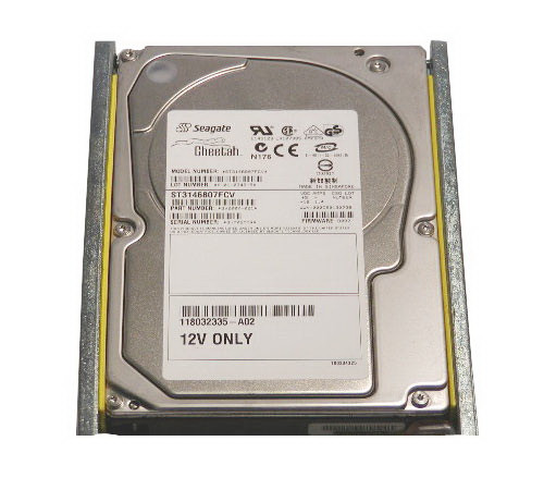 118032335-A02 EMC 146GB 10000RPM Fibre Channel 2Gbps 16MB Cache 3.5-inch Internal Hard Drive